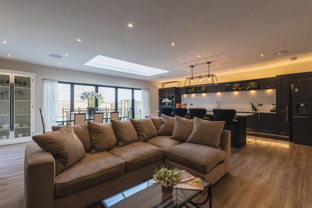 Living Kitchen