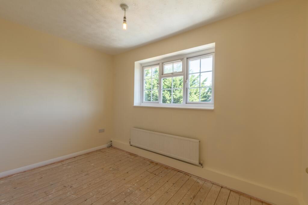 118 Longs Drive (9)