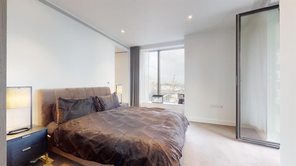 bed 1.jpg