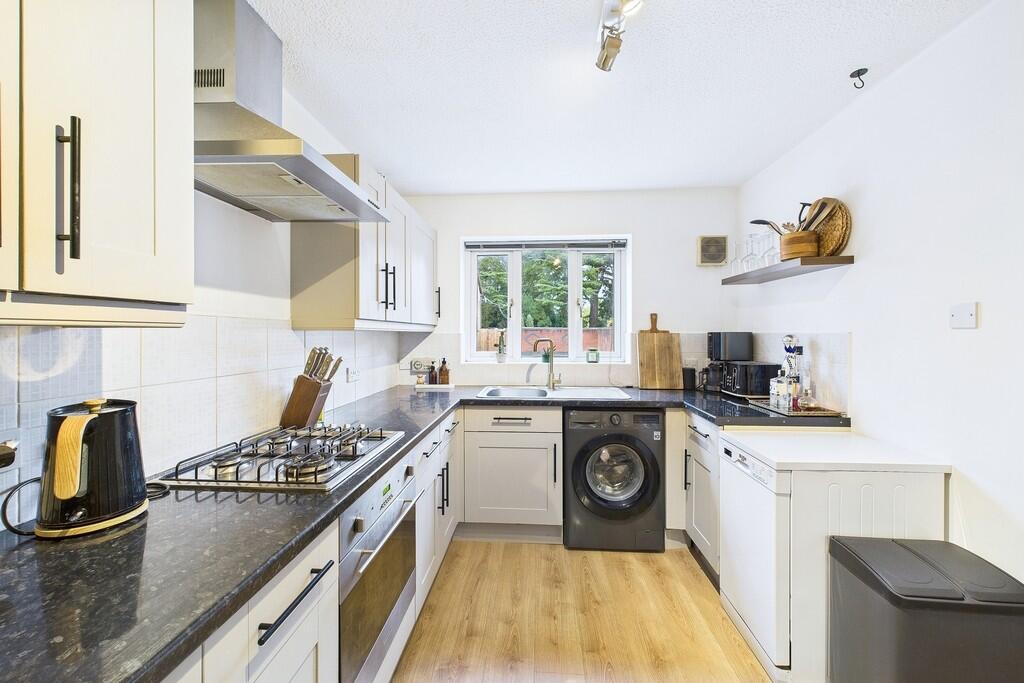 CAM03416G0-PR0116...