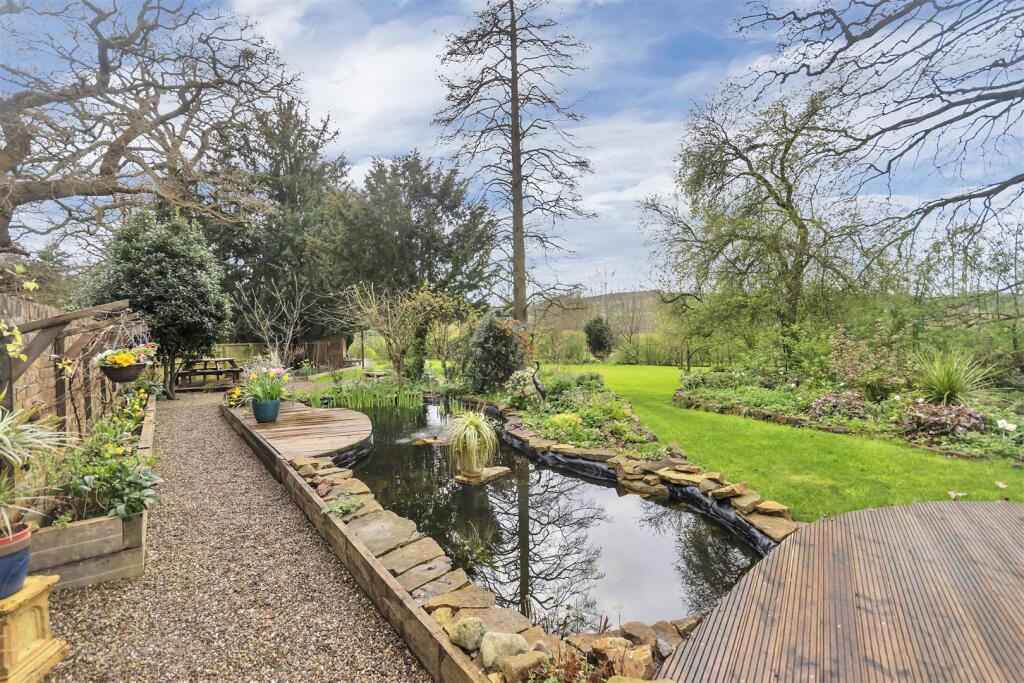 Additional Photograph