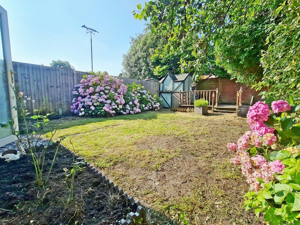 Southerly Garden