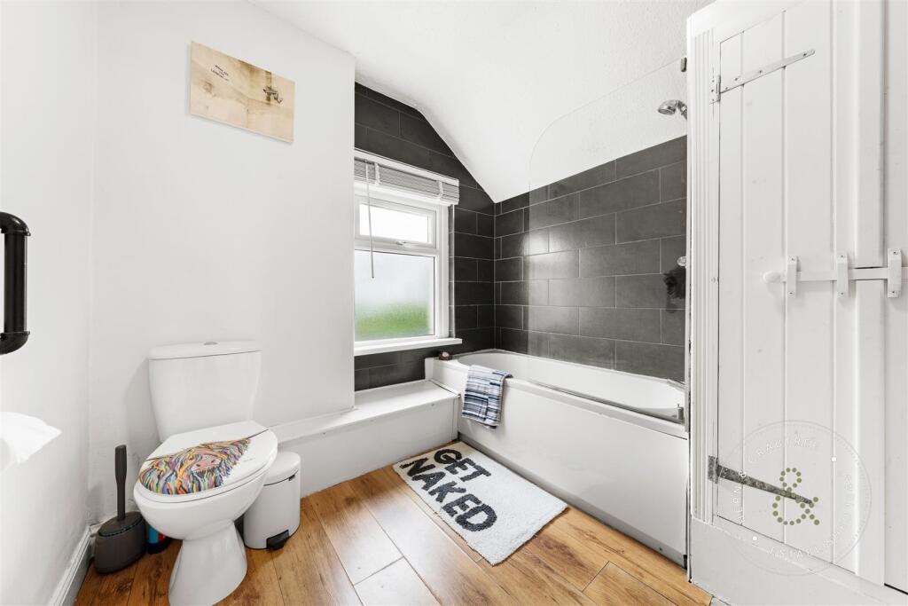 Treharris Street (15).jpg