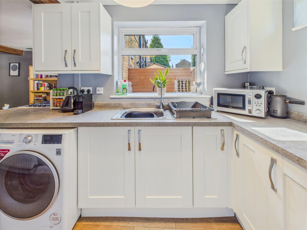 Kitchen Diner - Kitchen