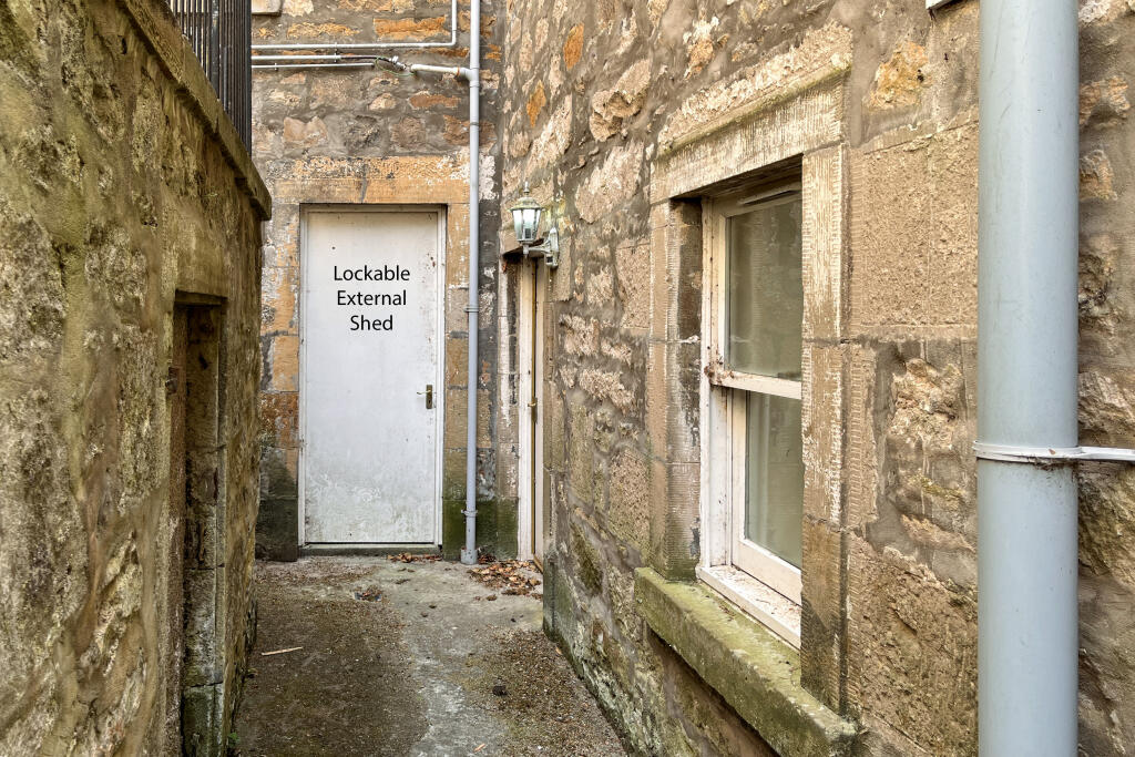Lockable External Shed
