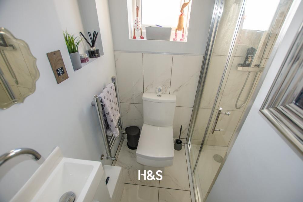 108 Water Orton Road - downstairs WC.jpg