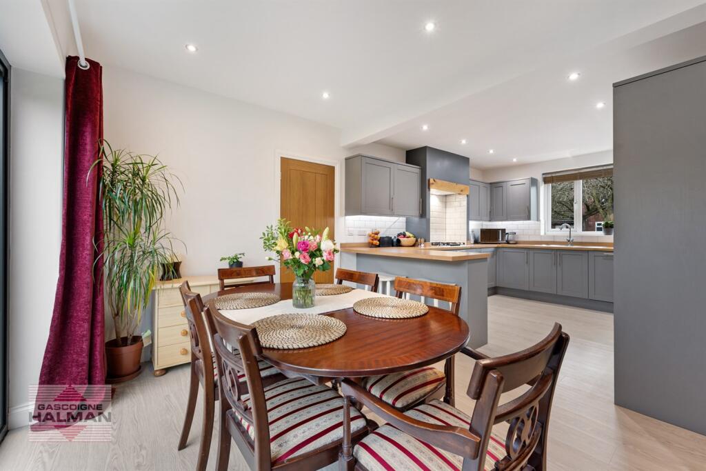 Living-Dining Kitche