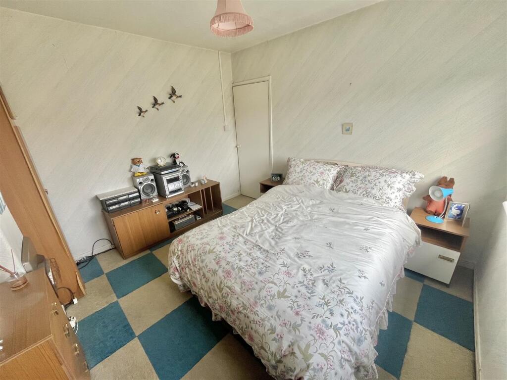 Bedroom 2 Aspect 3