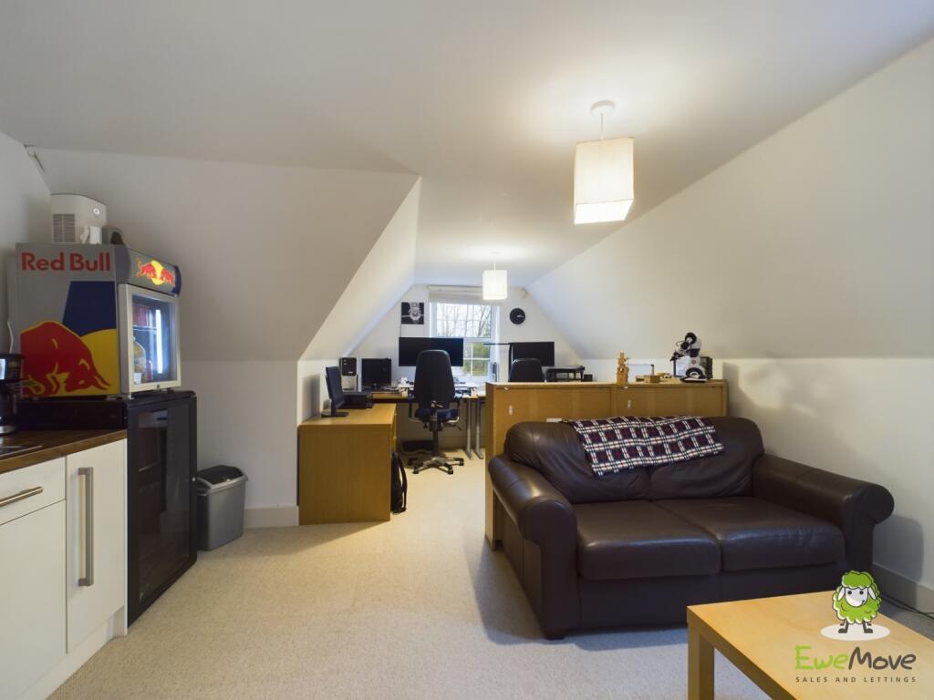 Bonus room above garage 