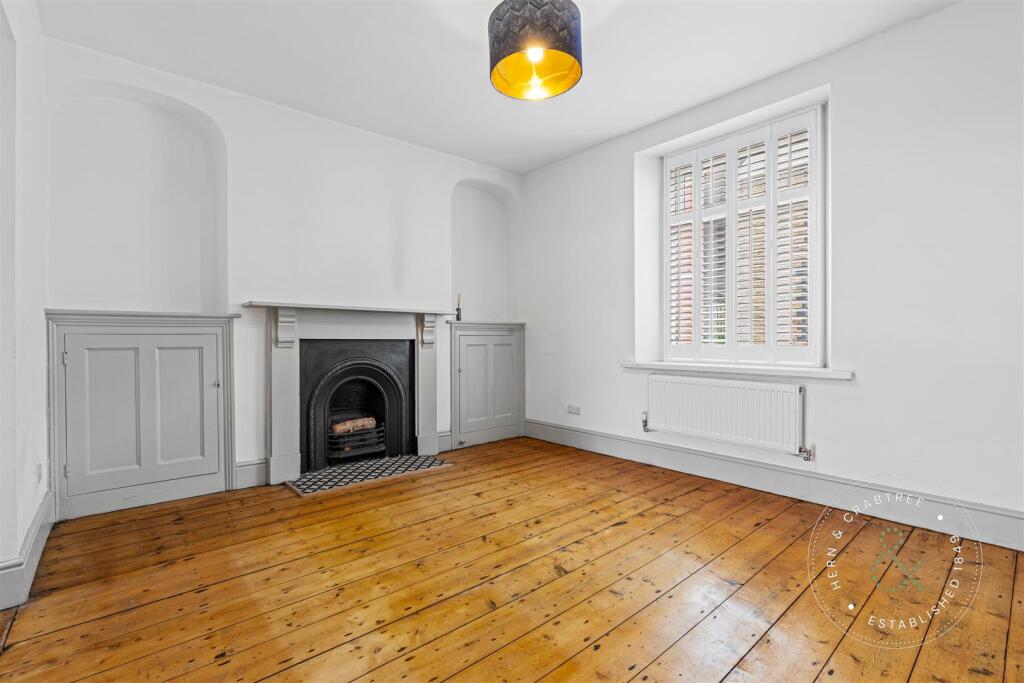 Anchor Street, Taffs Well (2).jpg