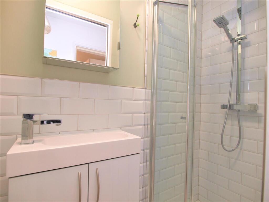 ShowerRoom.jpg