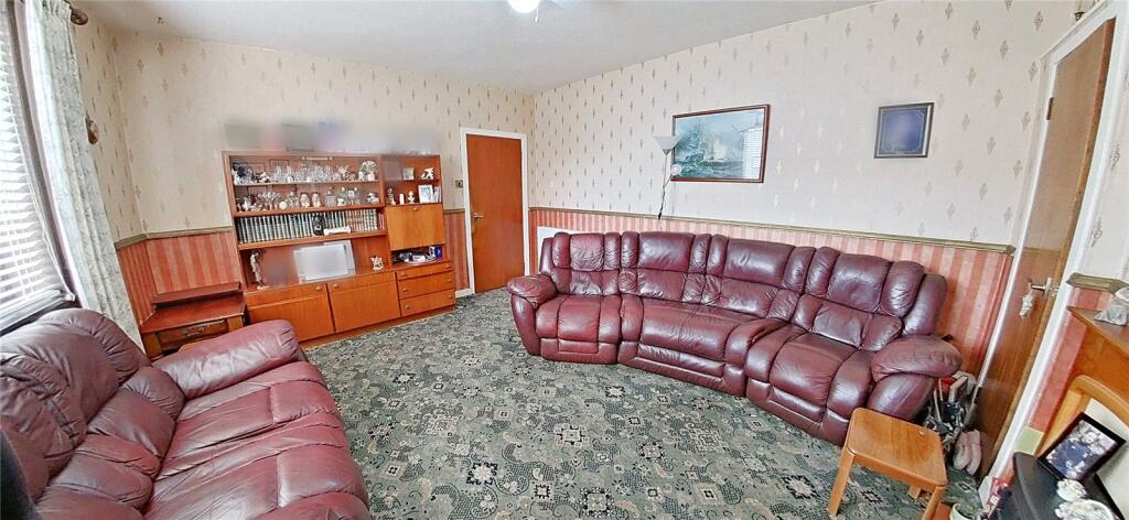 Liviong Room