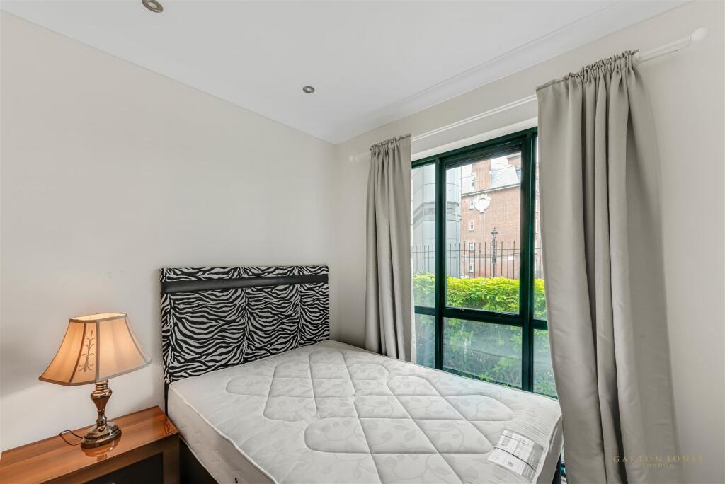 Bedroom.jpg