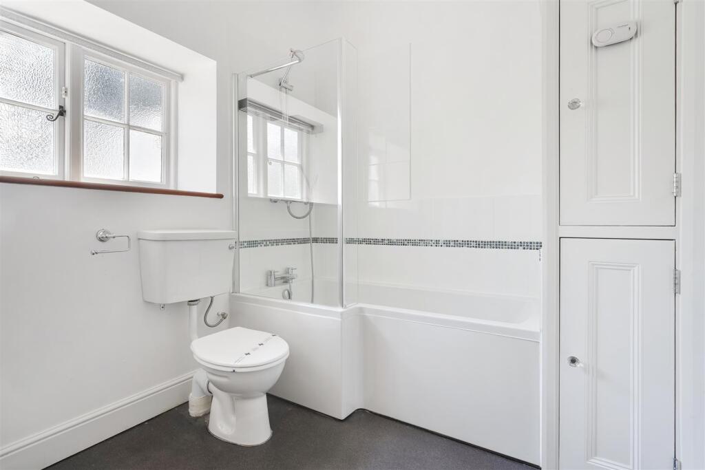 SPINNEY COTTAGE FLAT  (23).jpg