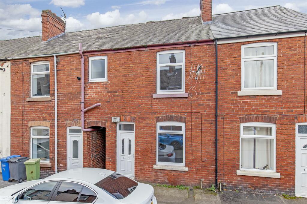 Front External-1.jpg