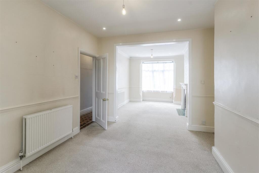 Dining Room to Sitting Room