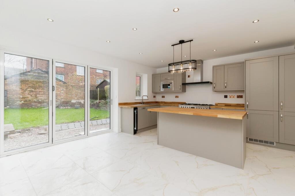 Kitchen Diner