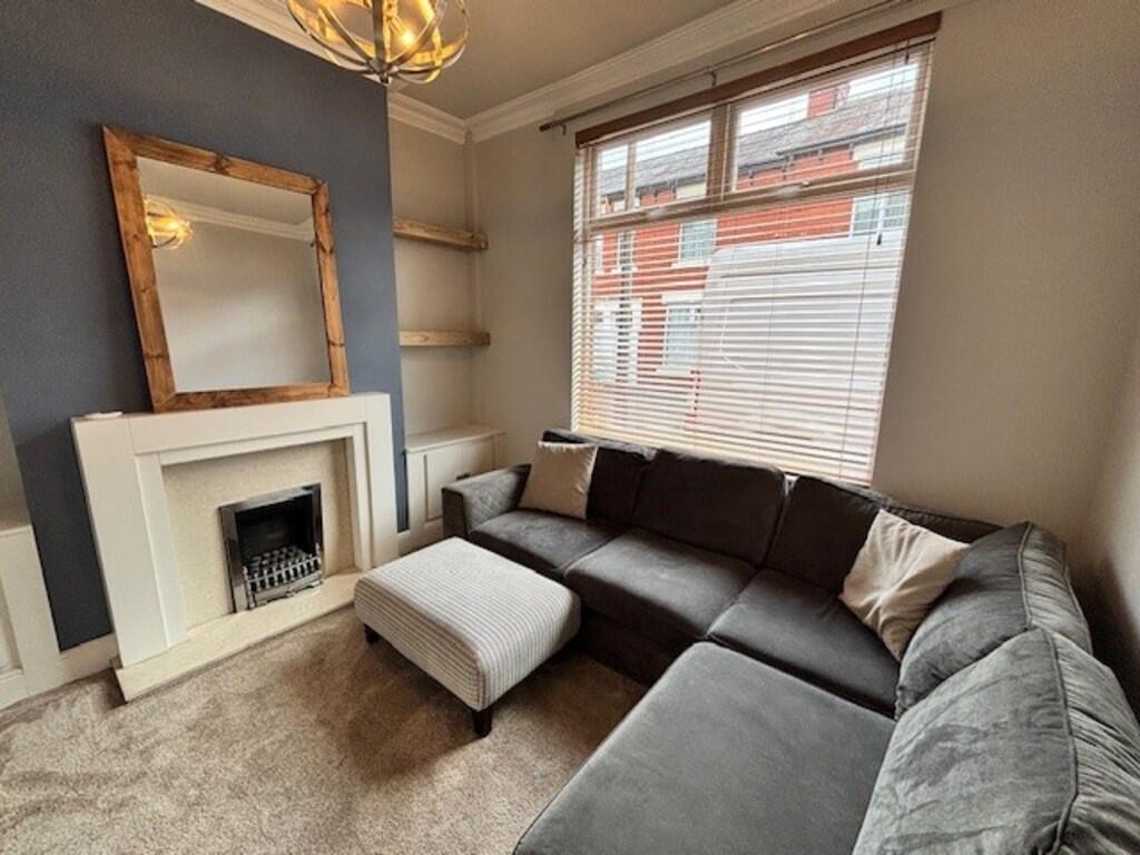 Living room 1