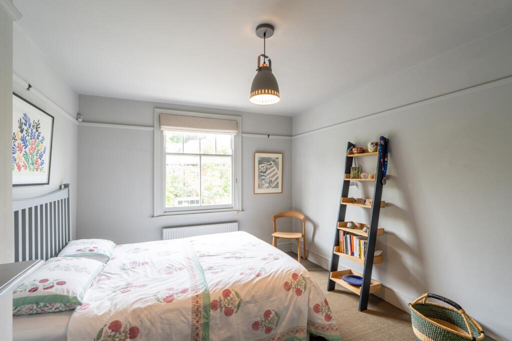 24 Lonsdale Road-04670