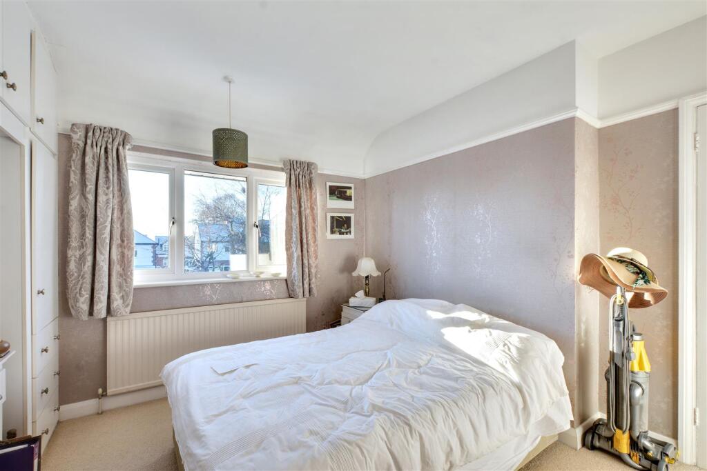Bedroom 2.jpeg