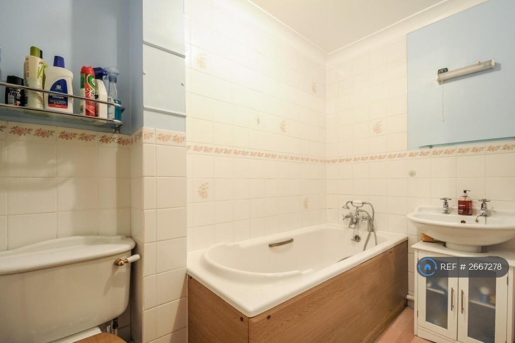 Bathroon 