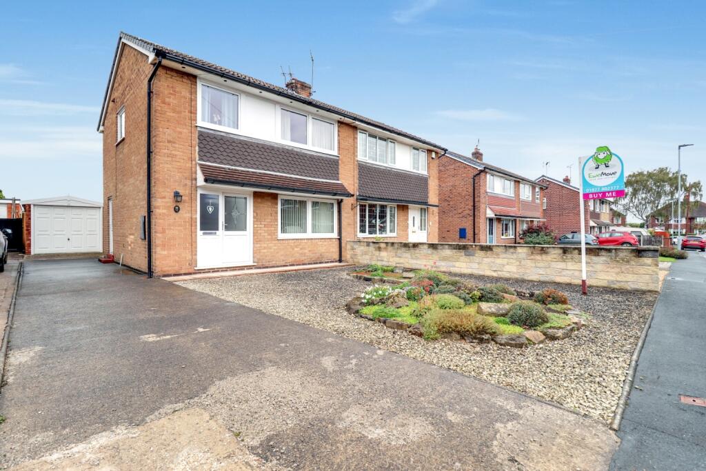 1- Julia Michel EweMove Pontefract