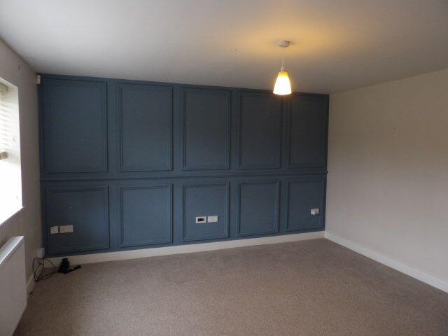 Photograph 5