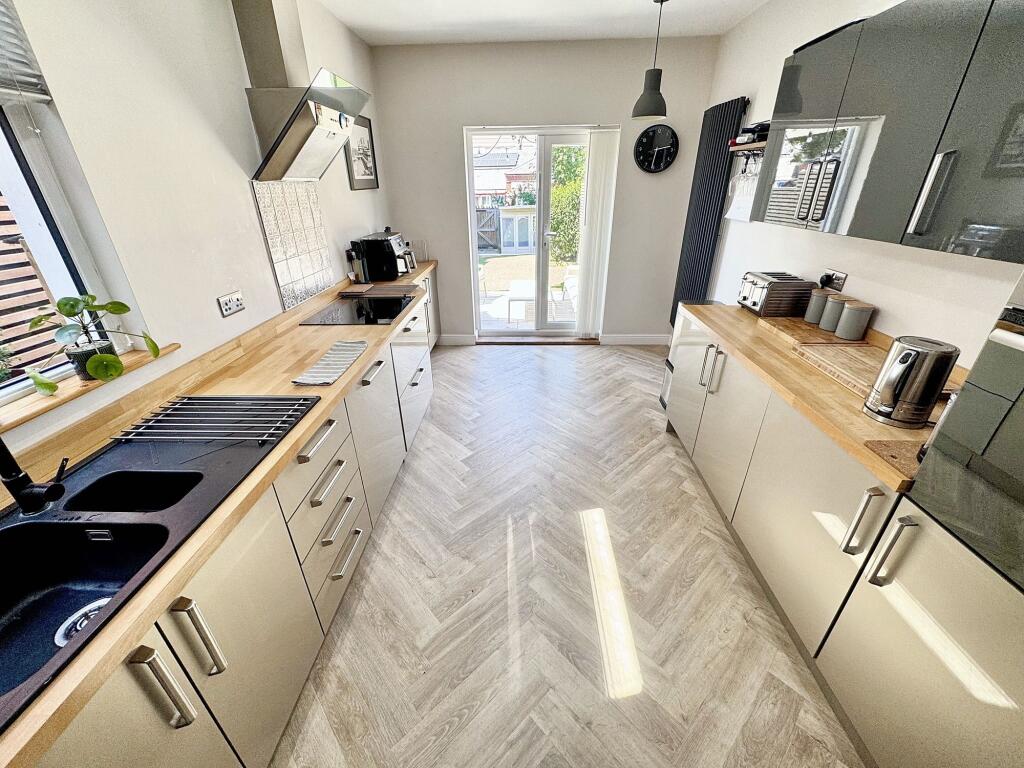 Kitchen / Diner