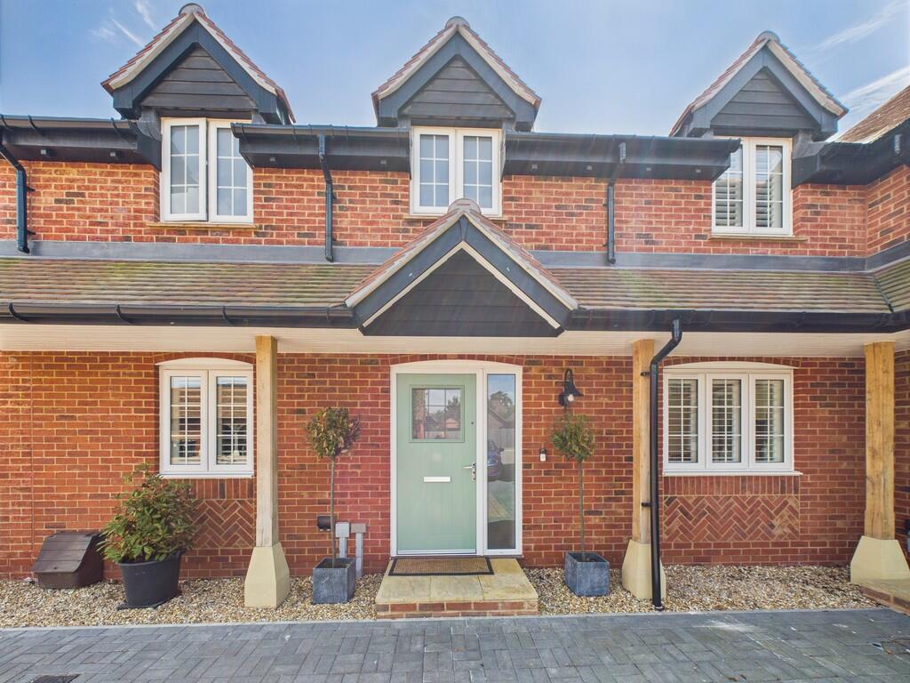 CAM05068G0-PR0038...