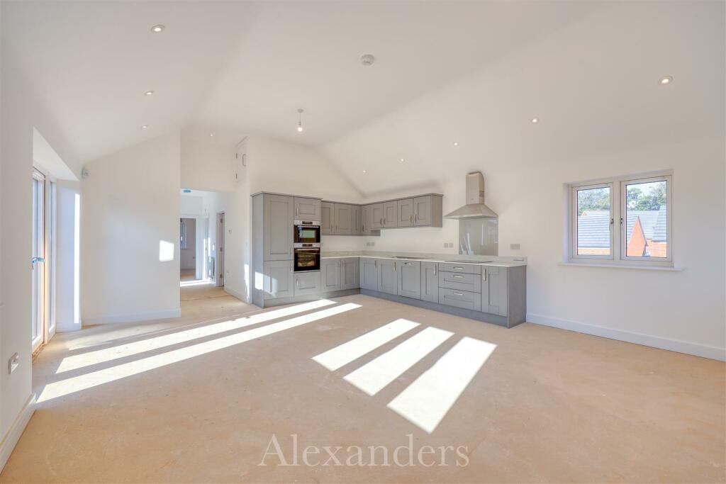 Kitchen/Living area
