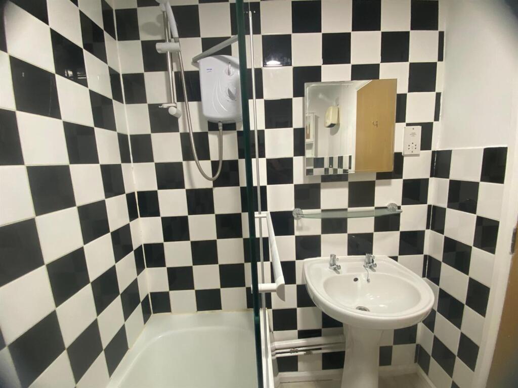 WhatsApp Image 2025-07-14 at 16.31.48 (2).jpeg