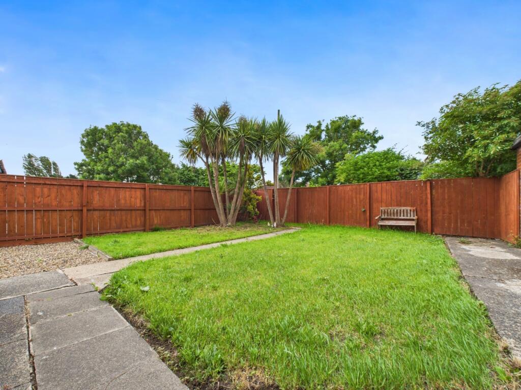 CAM02195G0-PR0079-STILL031