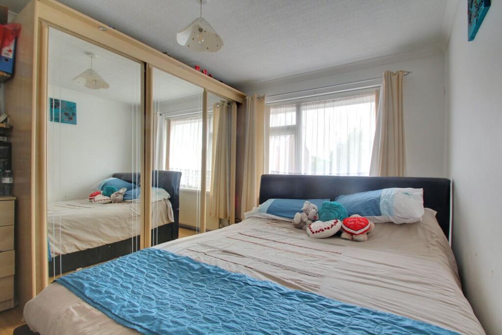 Bed 1