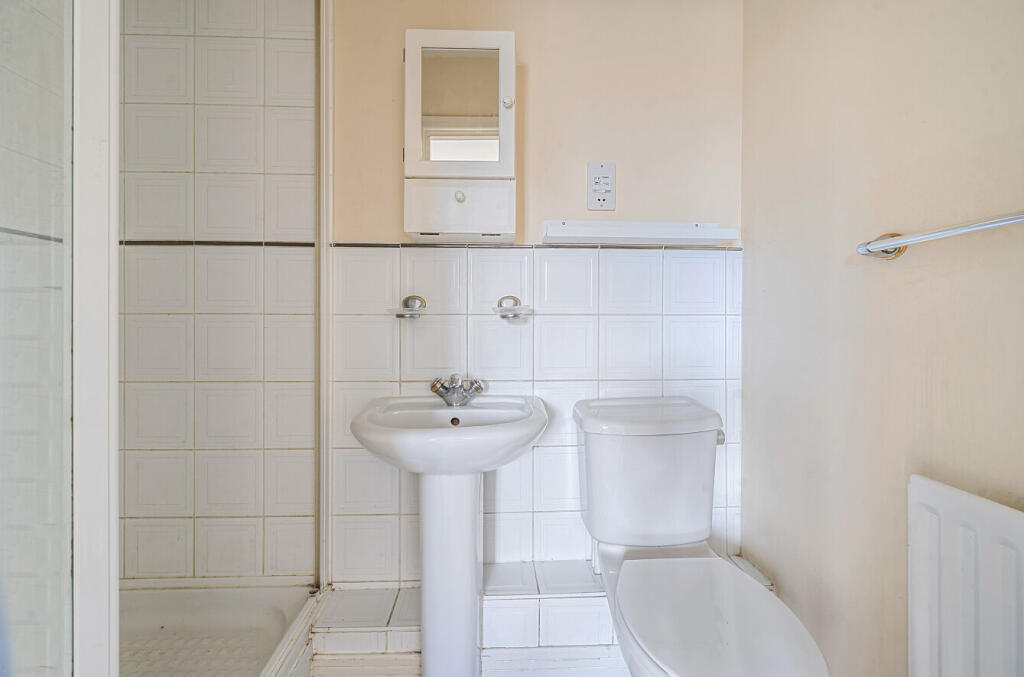 1357241-8-68d2539...