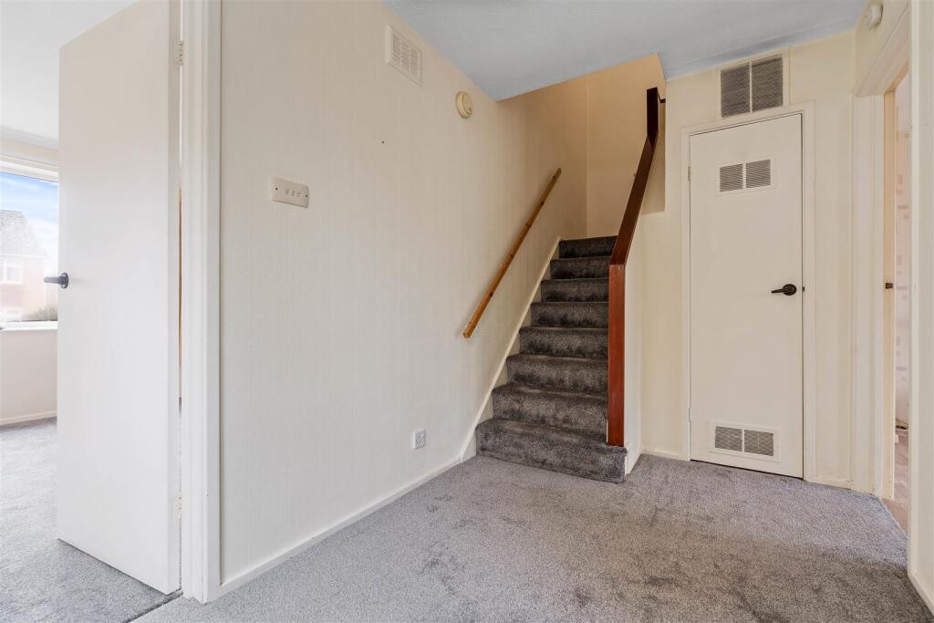 7 Ladbrook Road (17 of 31).jpg