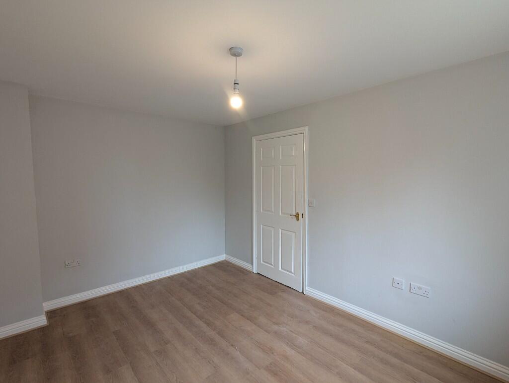 4 bedroom 3 bathroom