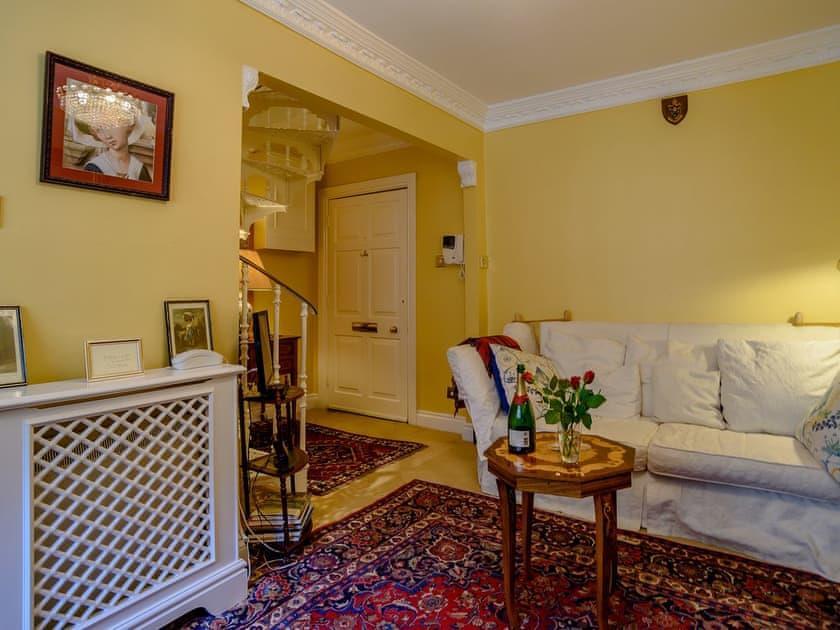 20 Sherborne House - Sitting Room.jpg