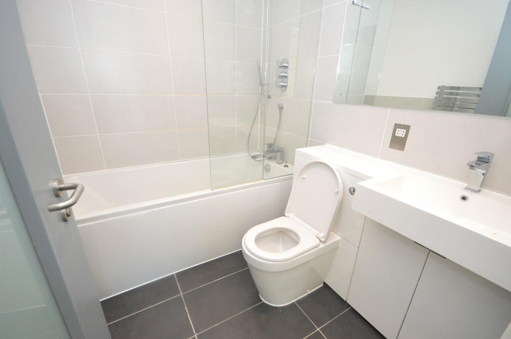 En Suite Bathroom
