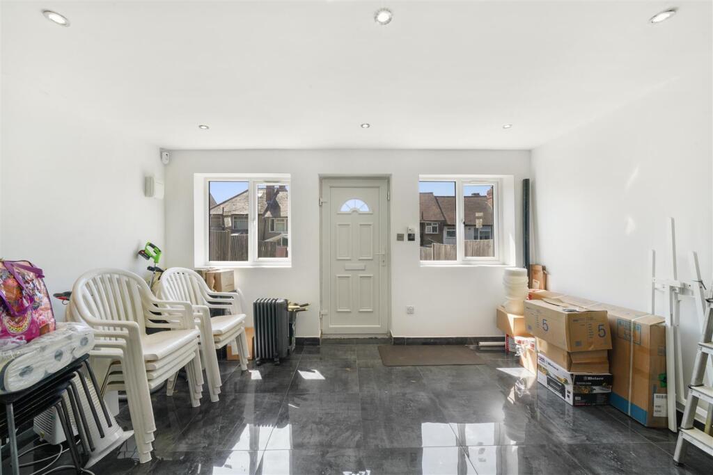 55 Bourne View - Rp2S9TLKjPIoWJSWyyVa.jpg