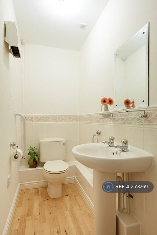Guest Loo