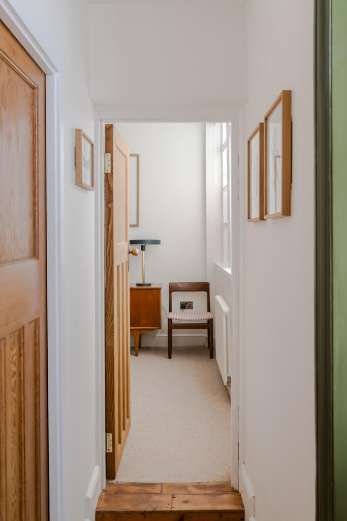 258329 - 104 Crampton Street-5.jpg