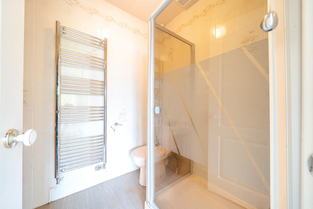 Ensuite Shower Room