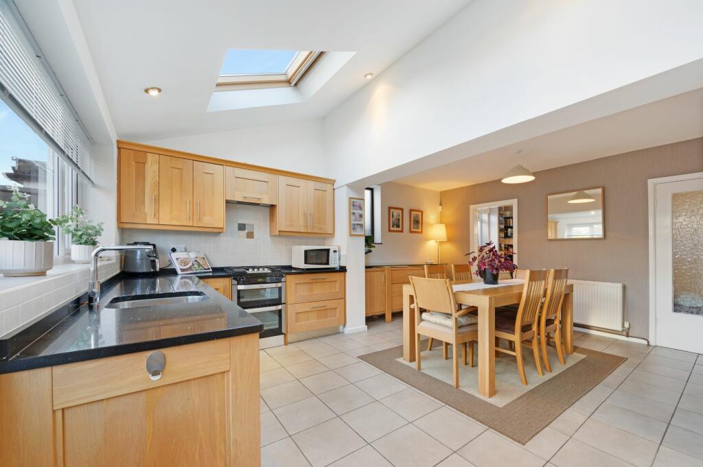 Open Plan Kitchen / Dining Room