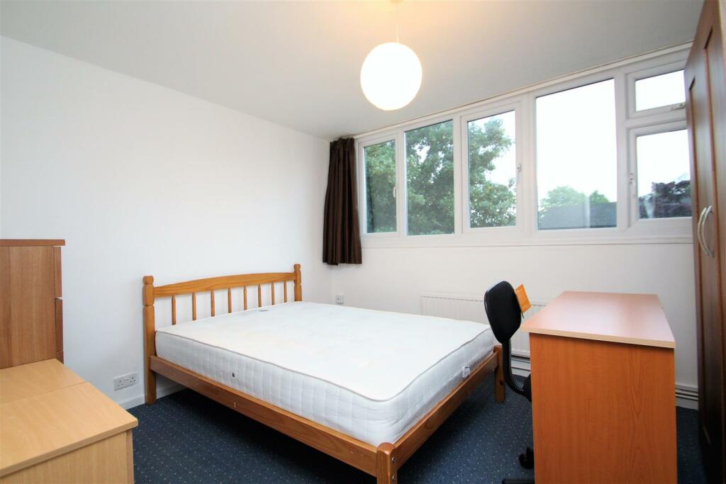 Bedroom 3.JPG