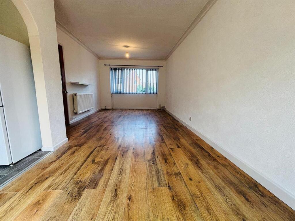 Living Room &amp; Dining Area: