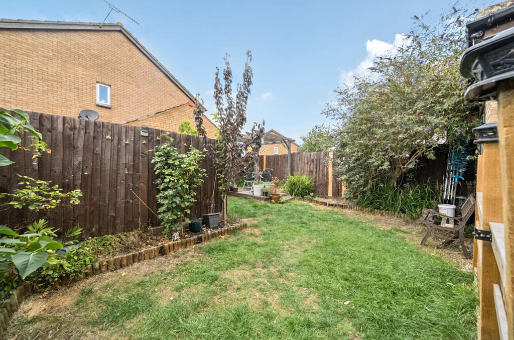 134015617689e09938267a