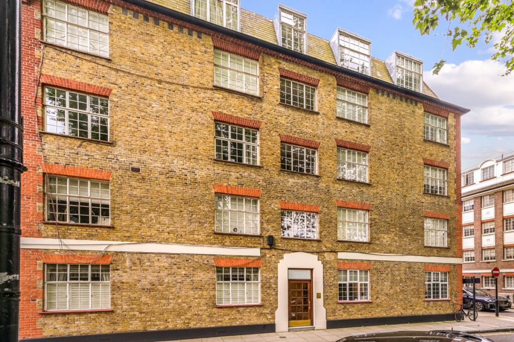 Britten House (2)