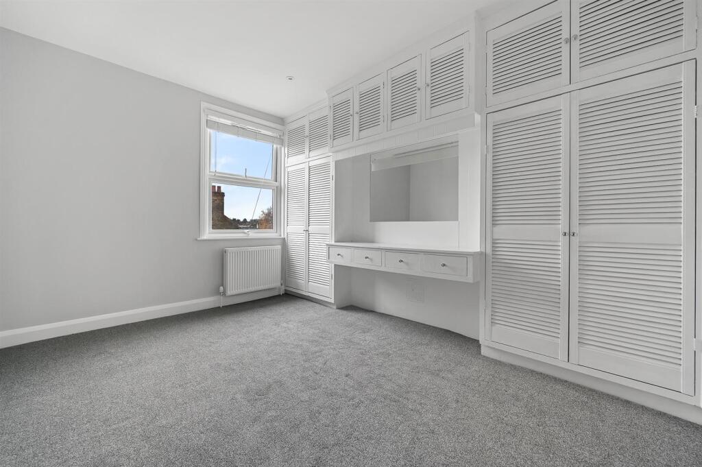 BCCW - TFF, 438 Uxbridge Road - Bedroom (4).jpg