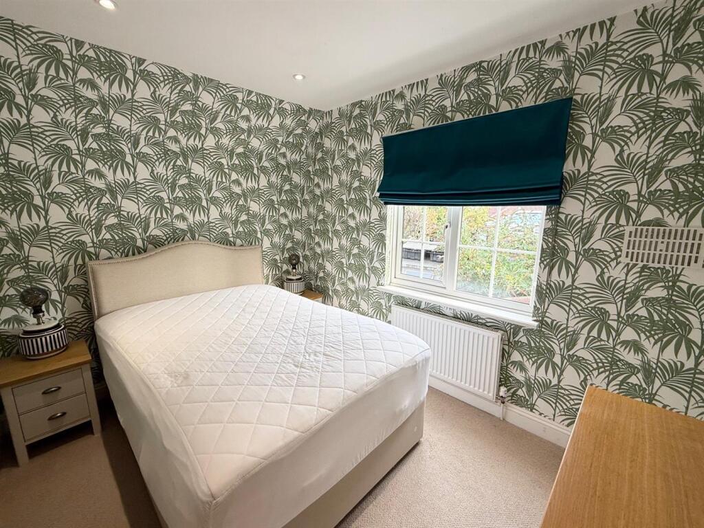 Bedroom.jpg