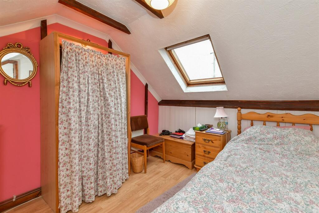 Loft Room 2